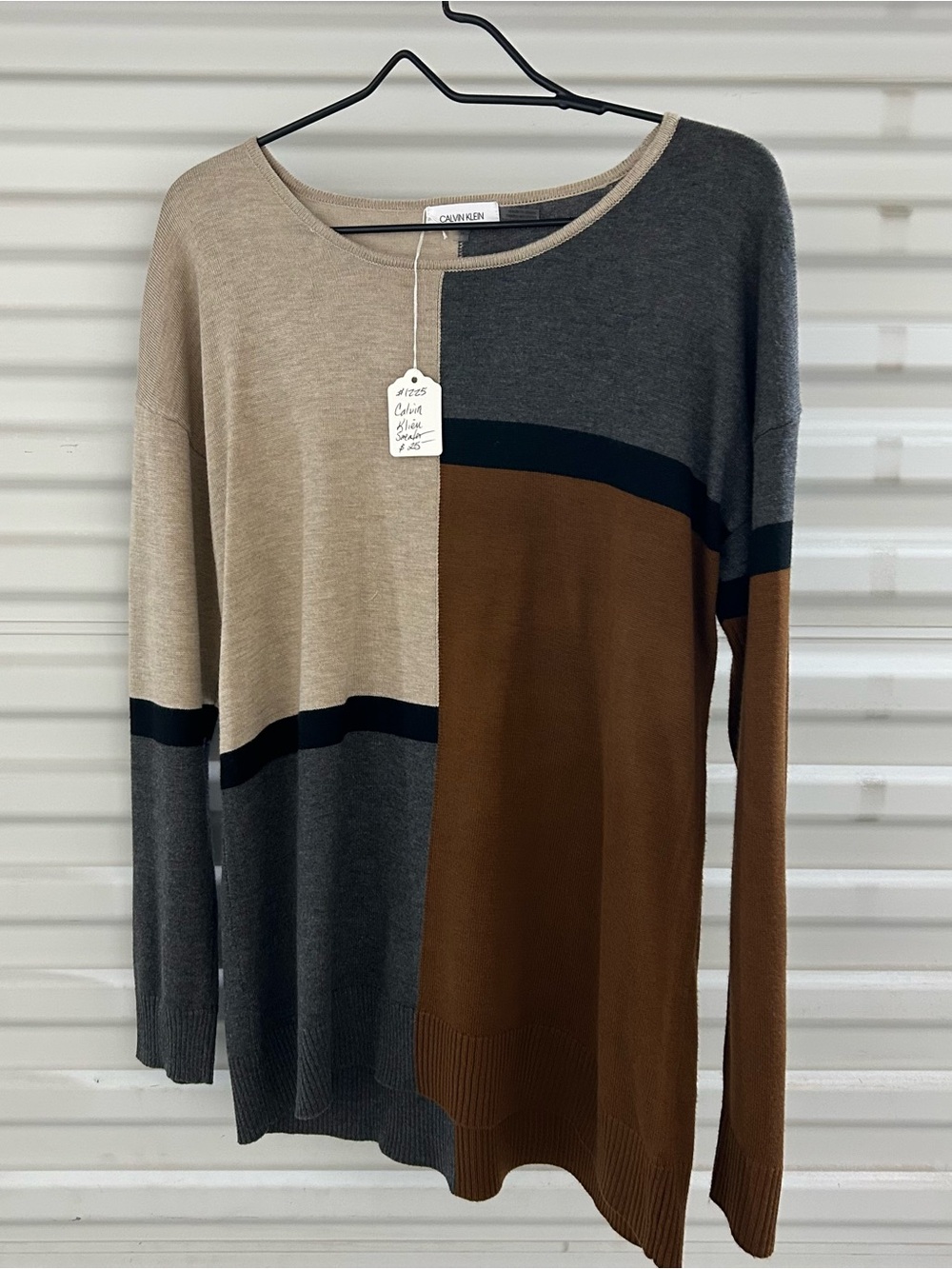 Calvin Klein Colorblock Crewneck Sweater in Taupe, Gray & Brown